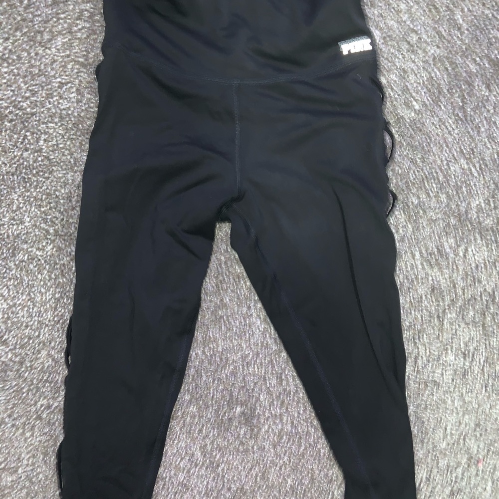 Black PINK Ultimate leggings🖤